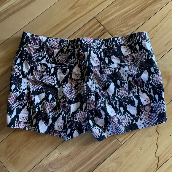 H&M shorts - Picture 2 of 3